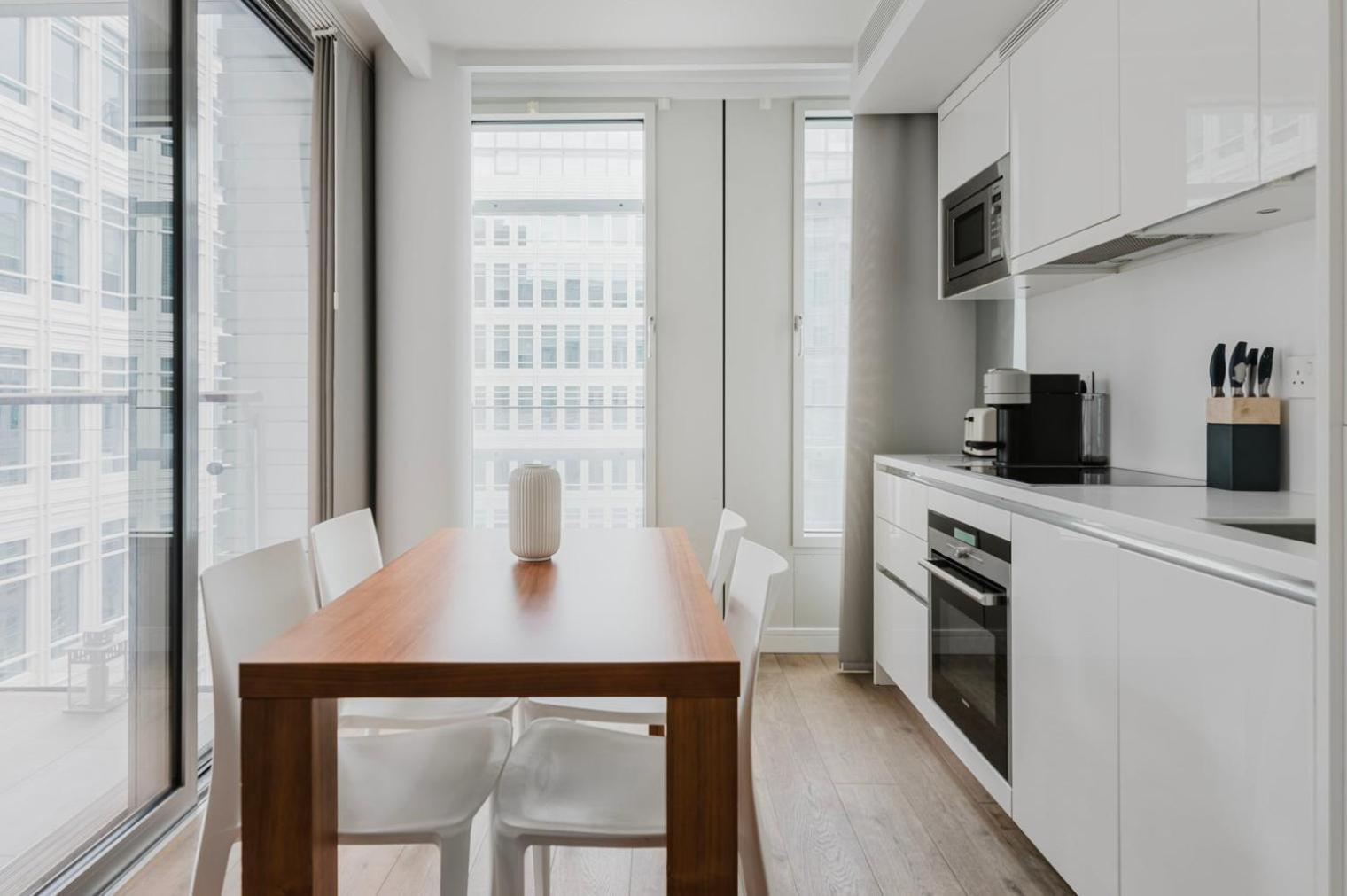 Blueground Covent Garden Doorman Balcony Lon-571 Apartment *